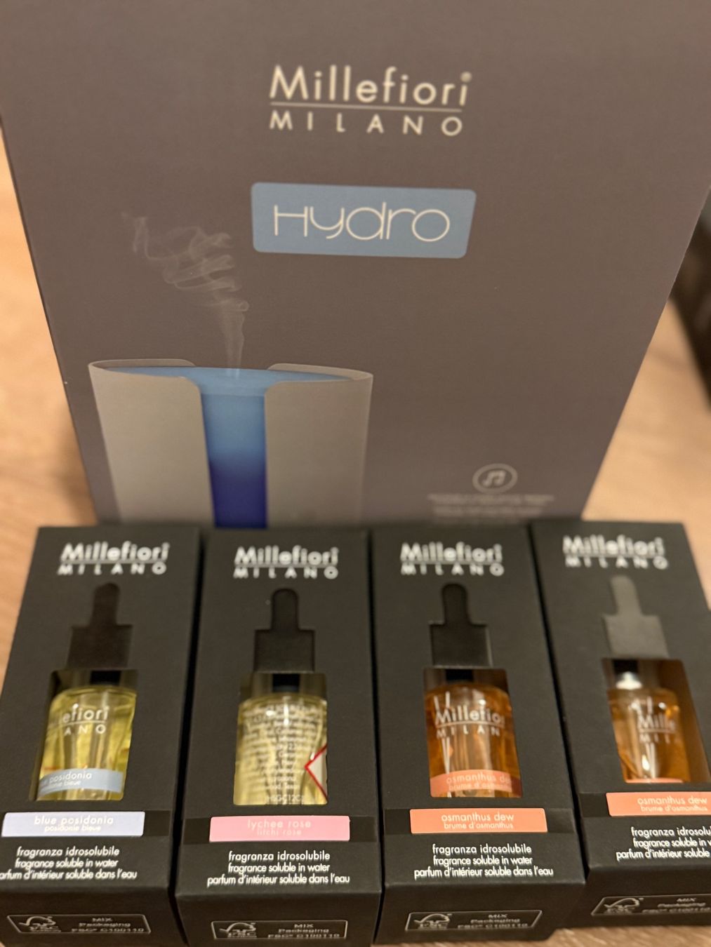 Diffusori di oli essenziali: Millefiori Milano Hydro Diffuser mit Duftoel, neu & OVP – Nuovo e nell'imballaggio originale da Füllinsdorf venduto da Marlon.Henseler