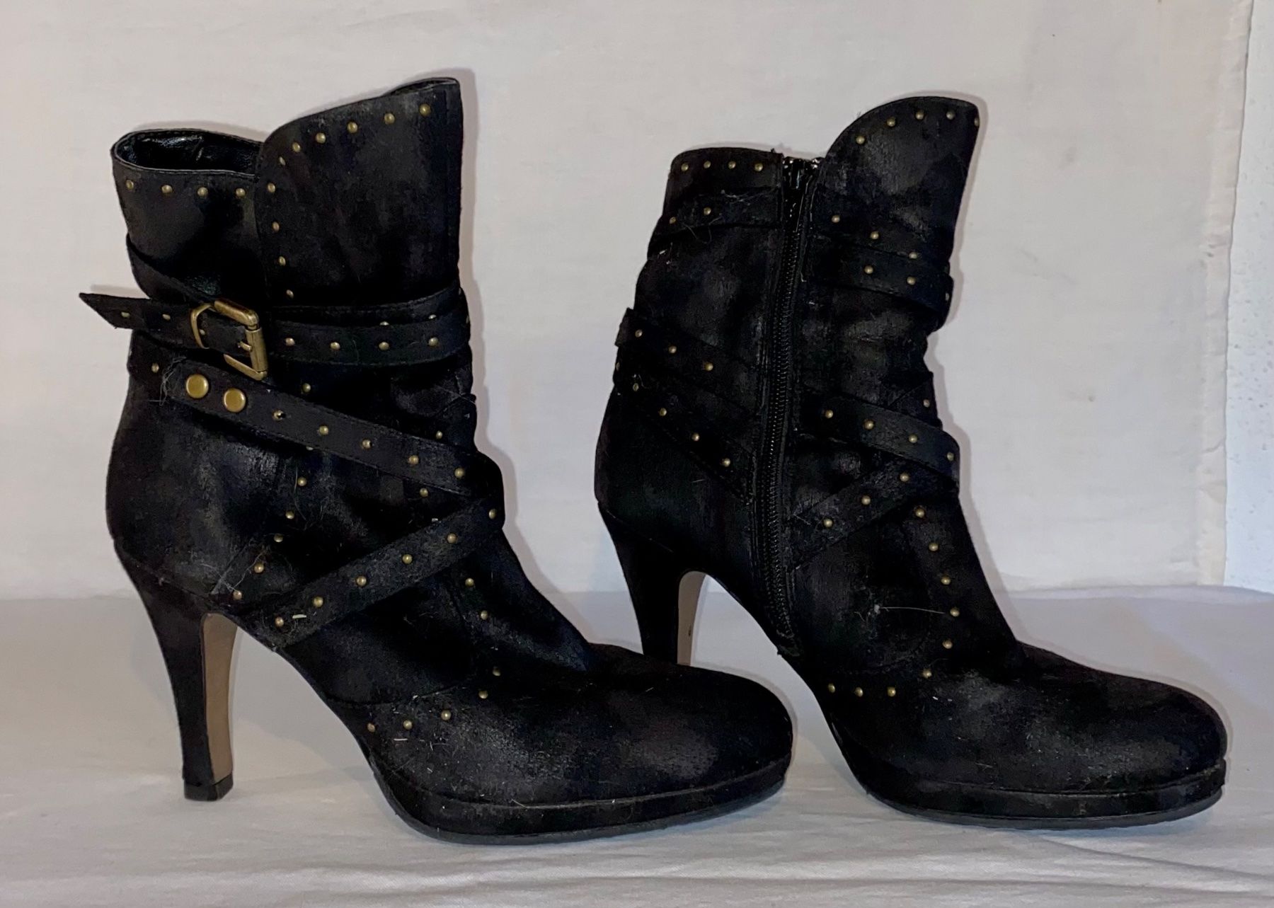 Scarpe da donna: Stiefeletten mit Wintersohle - Gr. 37 – Usato da Uitikon Waldegg venduto da frl_muller