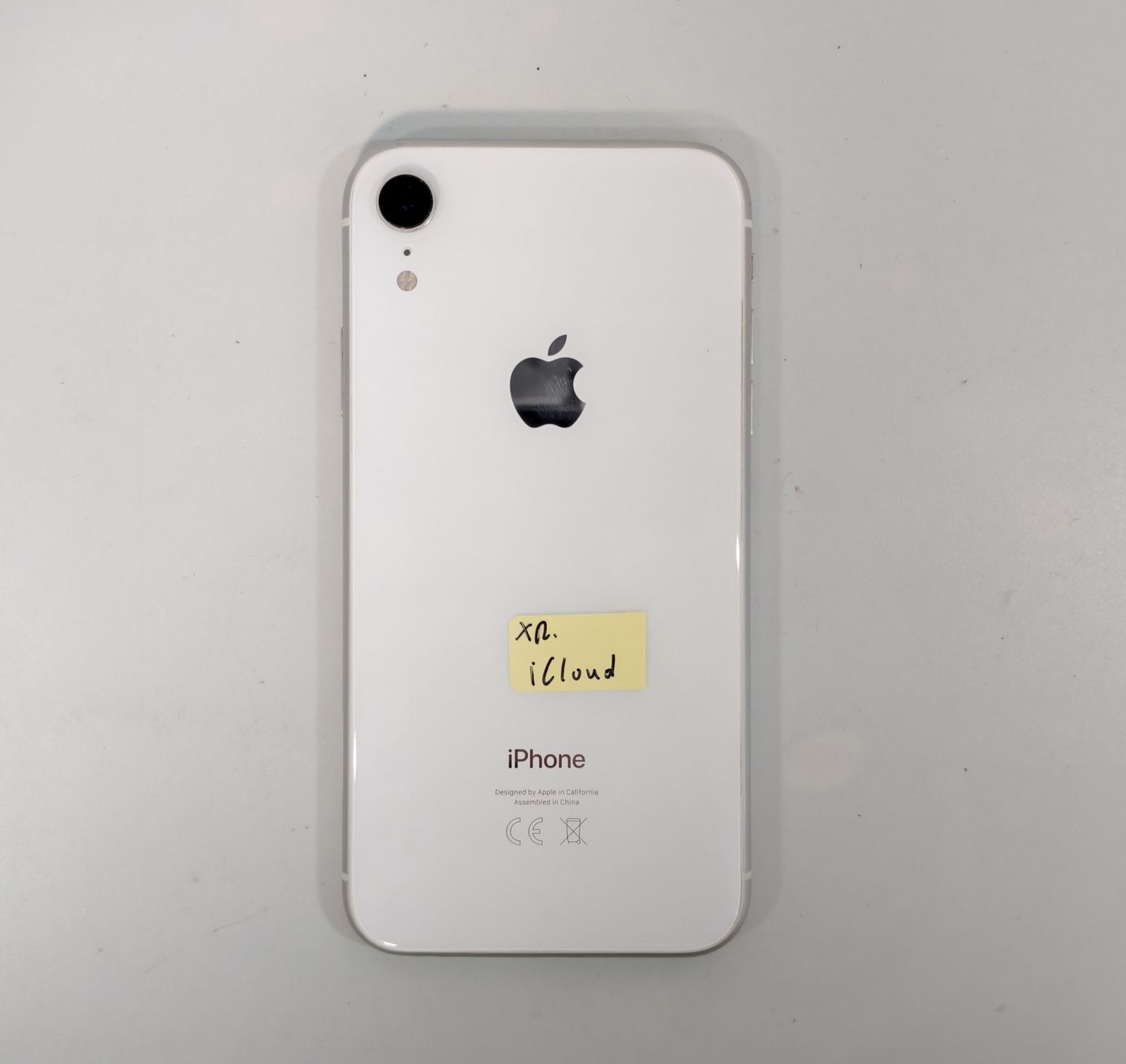 Apple Telefoni cellulari / Smartphones: iPhone XR weiss – Difettoso da Ehrendingen venduto da Rocky985 1