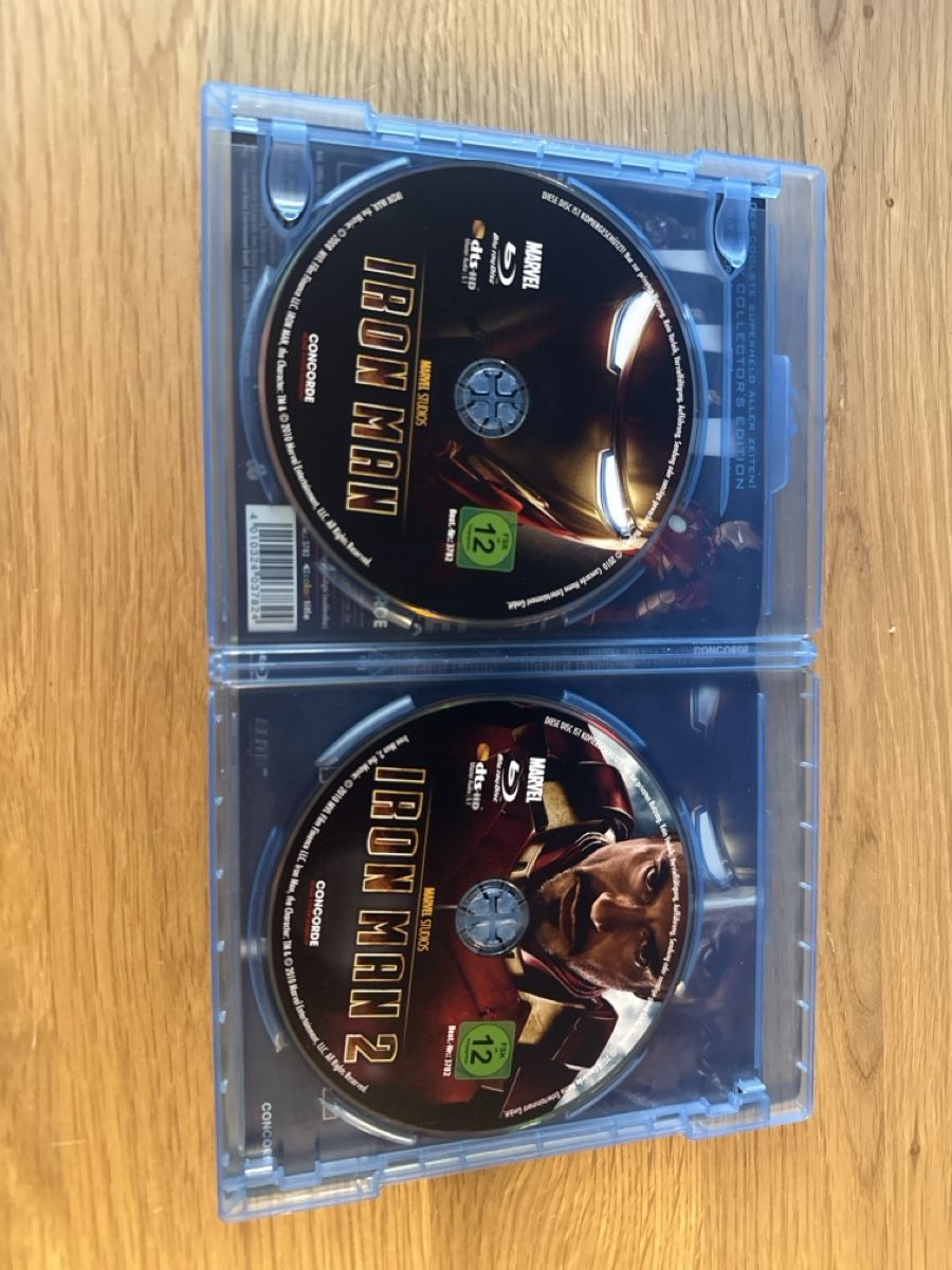 Tutti i DVDs: Iron Man 1 & 2 Collector's Edition Blu-ray-Set  – Usato da Weinfelden venduto da sco_2jx6 2