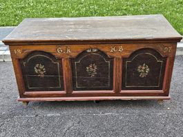 Truhe von 1897.Dem Alter entsprechend Gebrauchsspuren.
