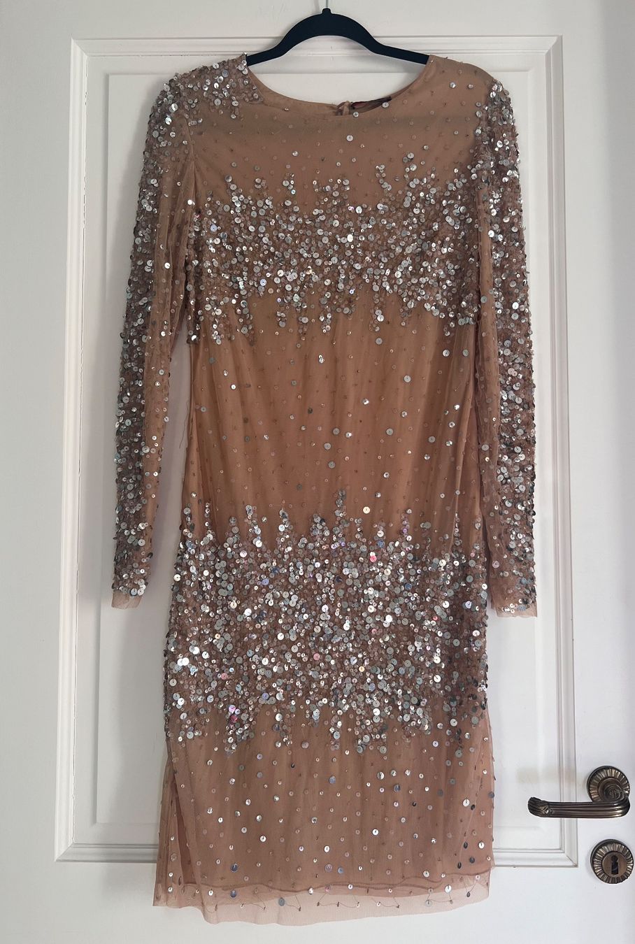 Vestiti: Party Sequin Dress – Usato da Corsier-sur-Vevey venduto da Kristina.Nova