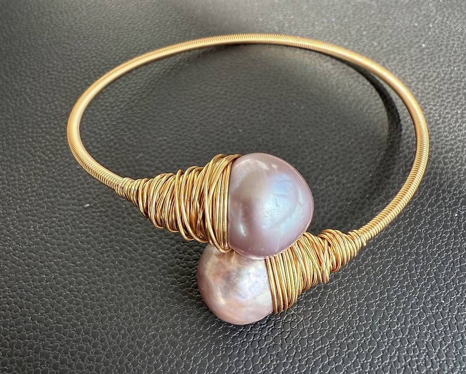 Bracciali & Braccialetti: Armreif mit Perlen  – Usato da Basel venduto da Jador01
