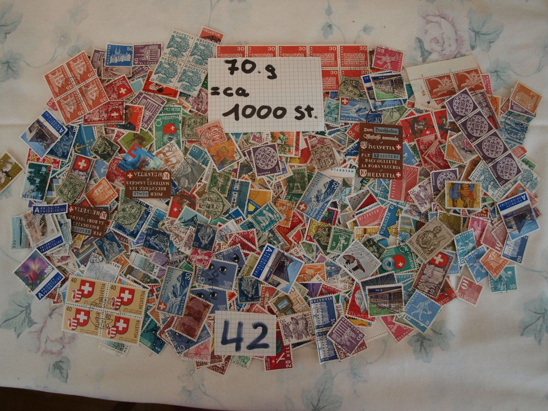 Tutti i francobolli: 1000 Schweizer Briefmarken über 70g Gebraucht siehe Bilder – Usato da Aarau venduto da Marcele0