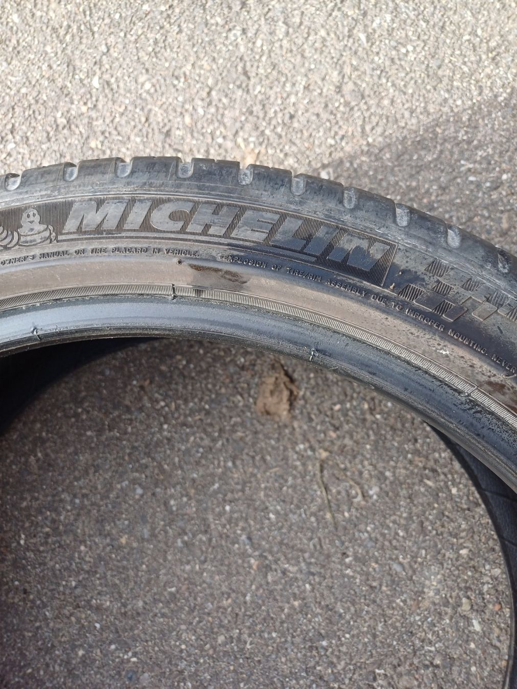 Pneus & Kompletträder: Michelin Sommerpneu 225  40  18 – Gebraucht aus Roggwil BE von mosquito69 3