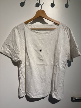 edc T-Shirt Weiss mit Herz, Grösse XL, Top Zustand