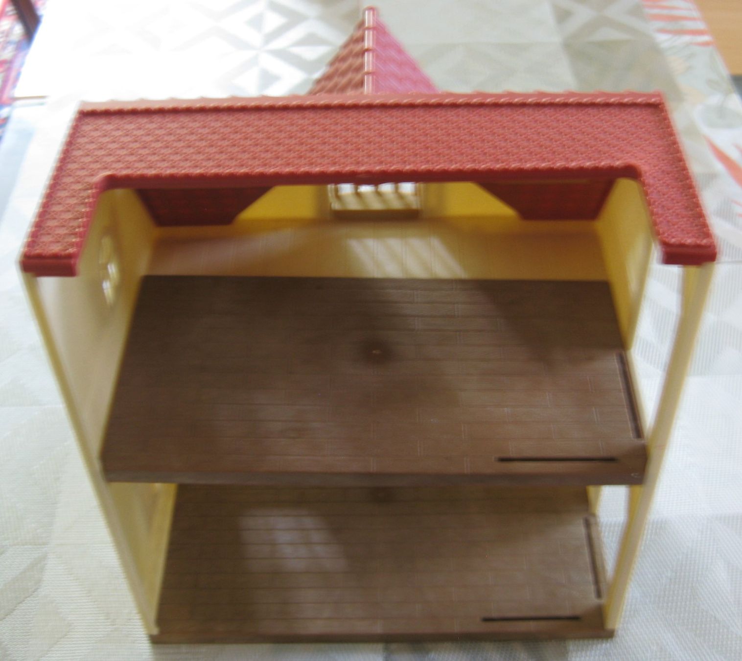 Sylvanian families Giocattoli: Sylvanian Families Starter Haus – Usato da Frauenfeld venduto da Interessent1 2