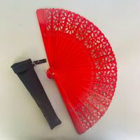 Roter Fächer mit Hülle - Perfekt für den Sommer!