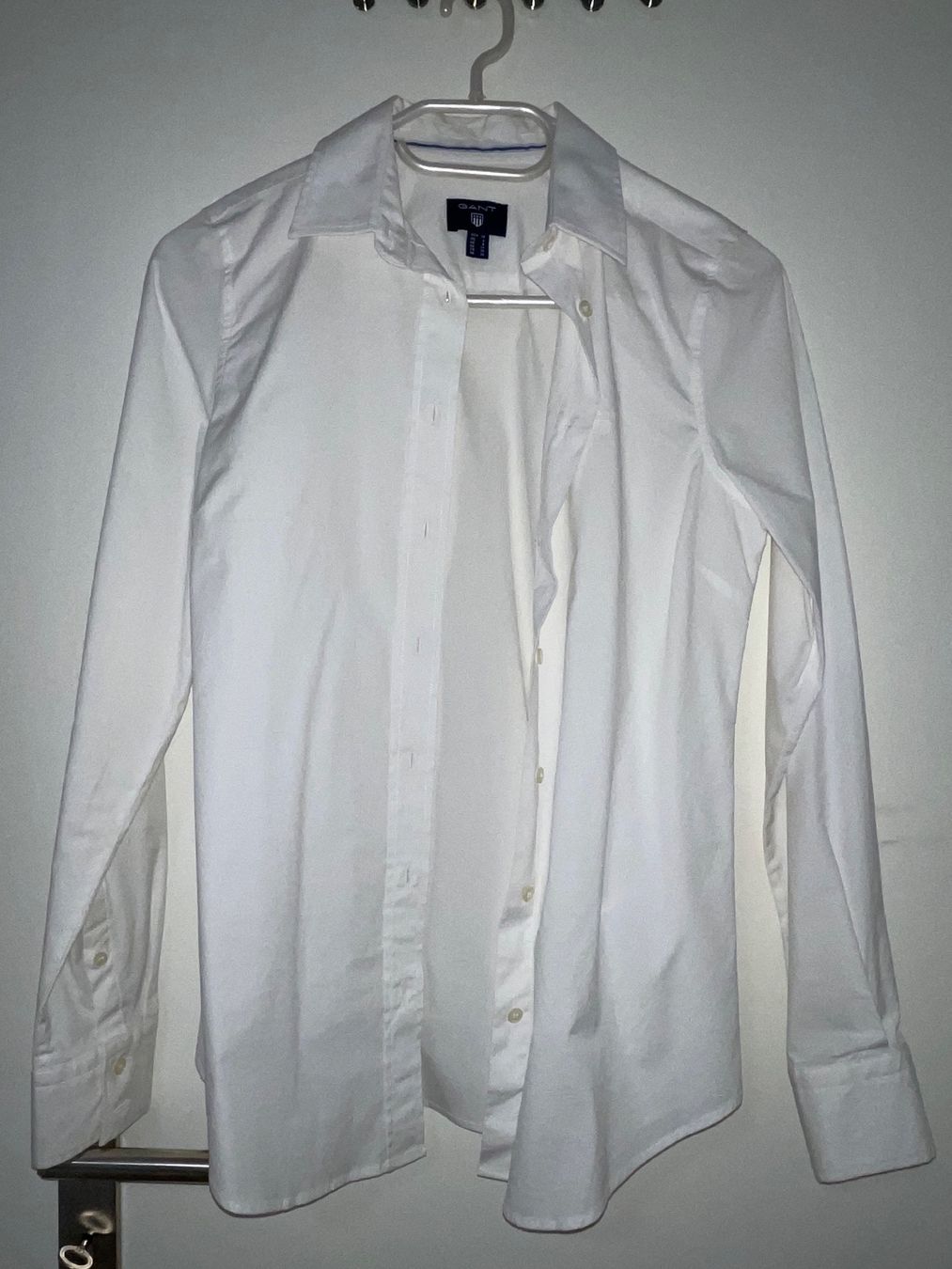 Gant Camicette: NEU: Weisses Hemd / GANT / Gr. 34 – Nuovo (secondo la descrizione) da Greifensee venduto da k.ivana 1