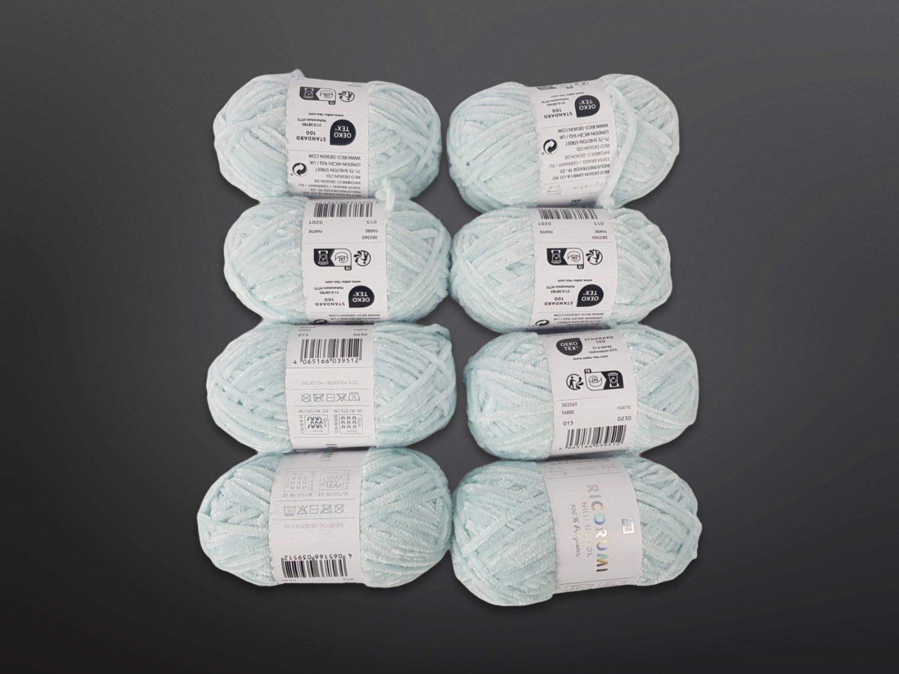 Lana: RICO DESIGN flauschiges Garn Eisblau 8 Stk. – Nuovo (secondo la descrizione) da Suhr venduto da Restwert_Suhr