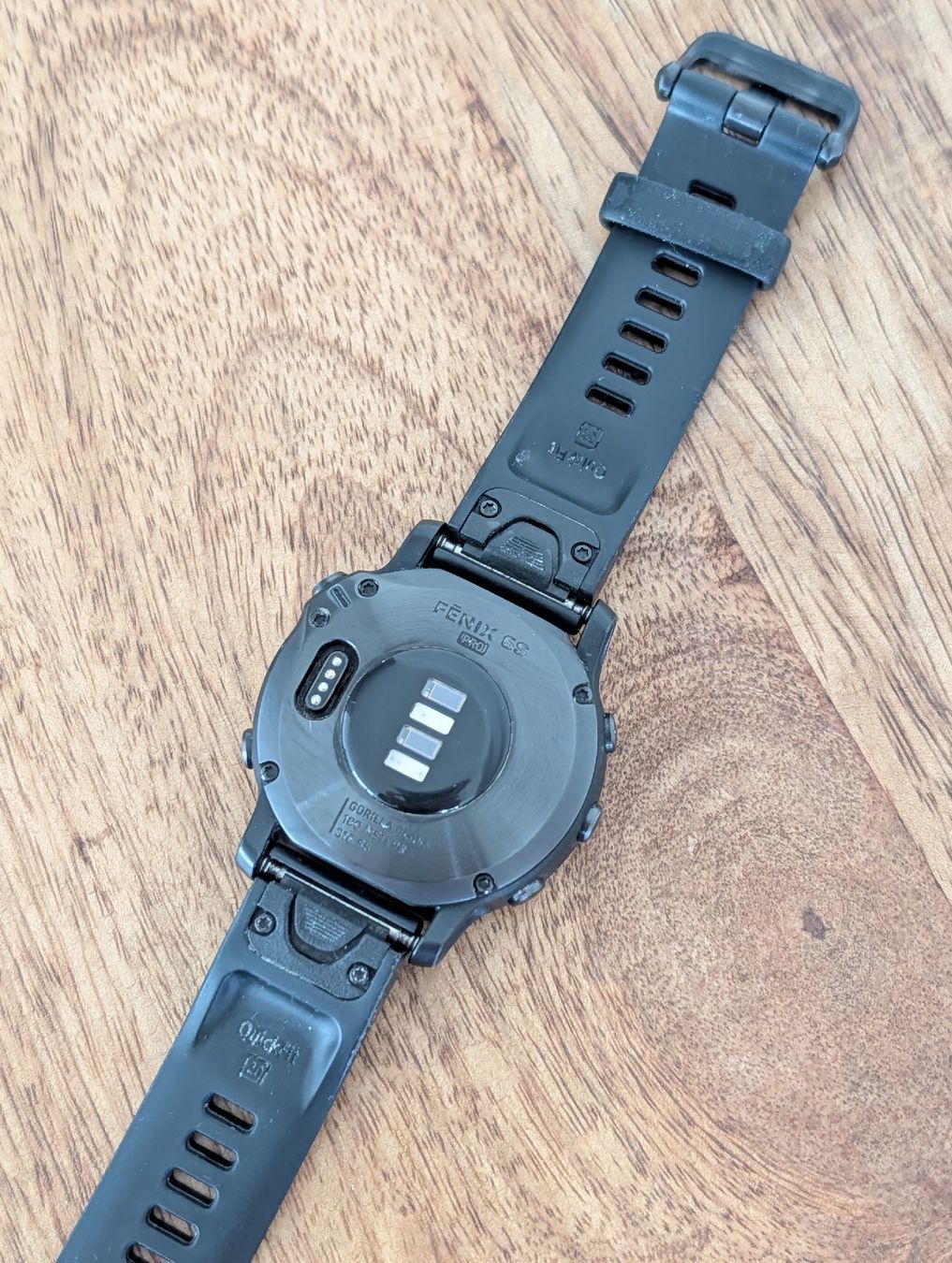 Garmin Smartwatch: Garmin Fenix 6s Pro 42mm – Usato da Luzern venduto da Joschua009 2