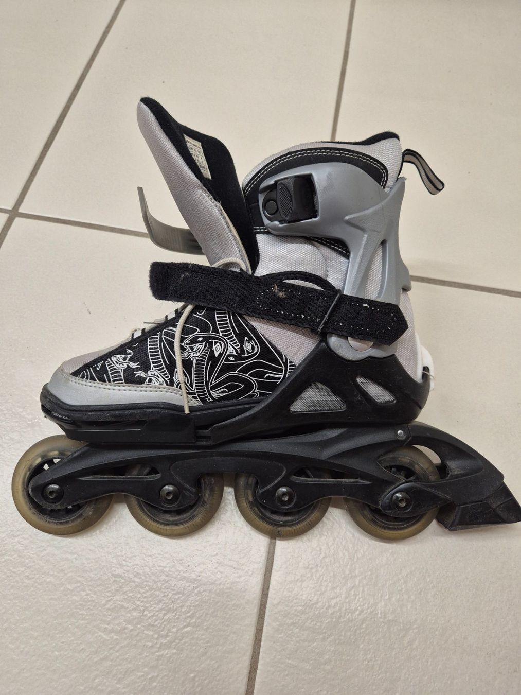 Pattini in linea & Pattini a rotelle: Rollerblades Gr. 36.5 - 40.5, Spitfire S – Usato da Winkel venduto da Heuresis 2