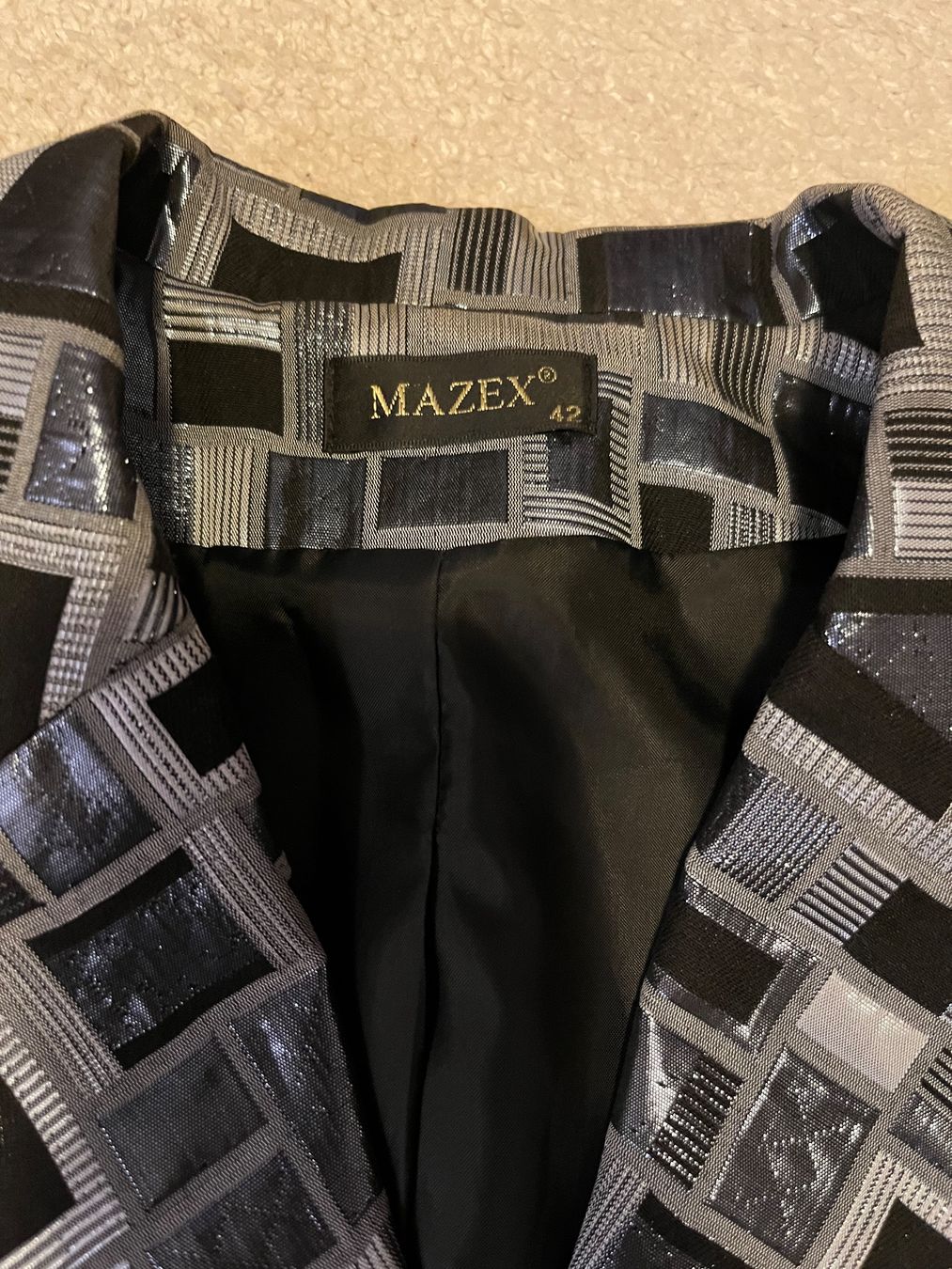 Completi & Tailleur: Schöne Blazer , Grösse 42 – Usato da Basel venduto da Galia2000 3
