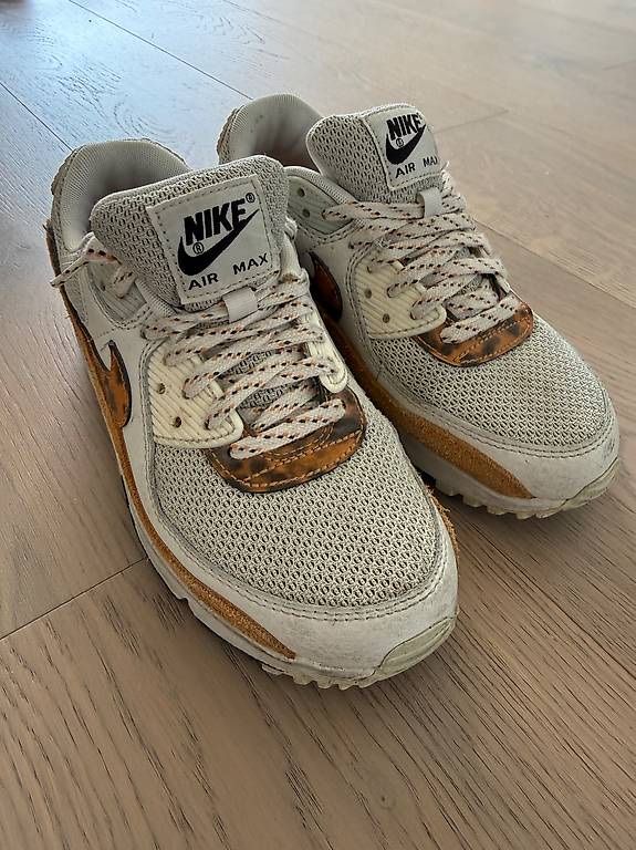 Nike Damenschuhe: Nike AirMax, Gr. 38 – Gebraucht aus Bassersdorf von janiine.xx