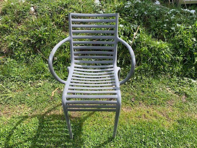 Chaises: 8 chaises de jardin – D'occasion à Zinal par sar_nc99 1