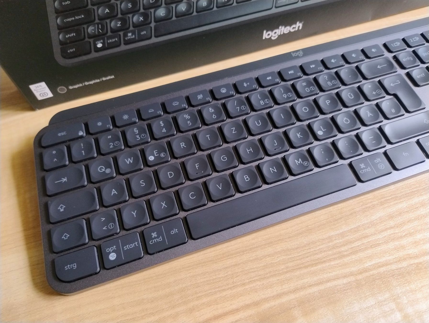 Logitech Claviers: Logitech MX Keys S | Bluetooth | wiederaufladbar | kabellos – D'occasion à Beckenried par SCHEMA79 2
