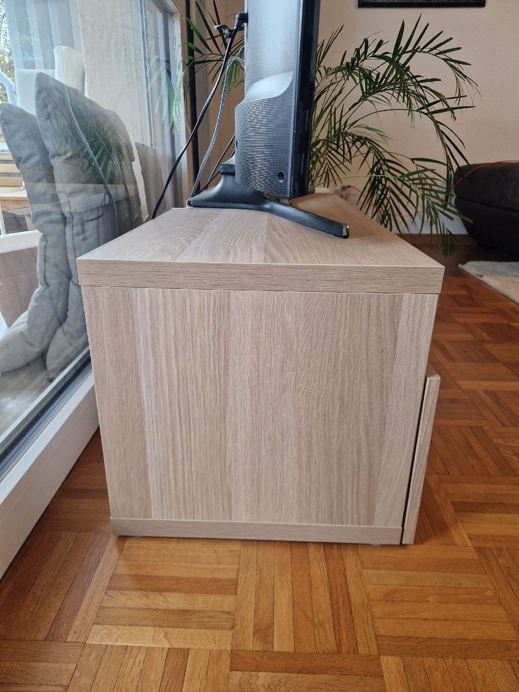 Ikea TV Möbel: Meuble TV – Gebraucht aus Lausanne von mgo_yx25 2