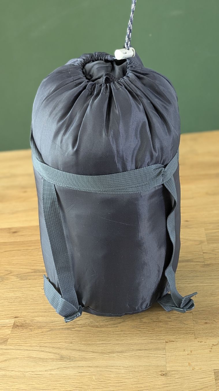 Sacchi a pelo: 46 Nord Schlafsack Light – Usato da Zürich venduto da Sloba29 1