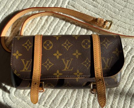 Louis Vuitton, Monogram Canvas, Bauch-/Hüfttasche (Pochette)