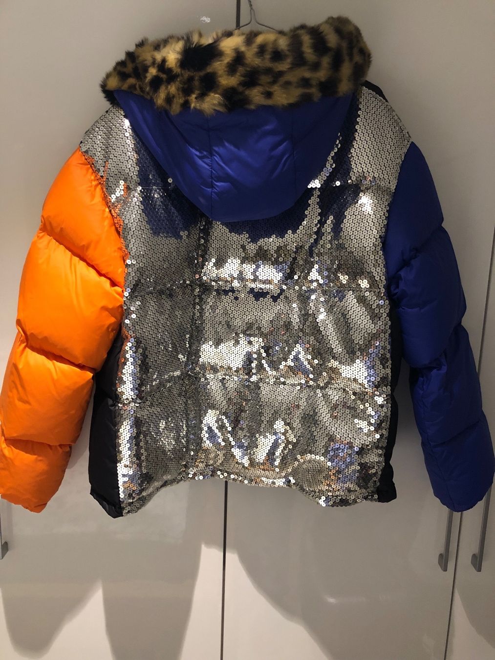 Moschino Giacche: Moschino Daunenjacke – Usato da Kloten venduto da hausi23 1