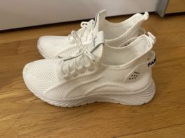 Weisse Sneaker, ideal für Sommer!