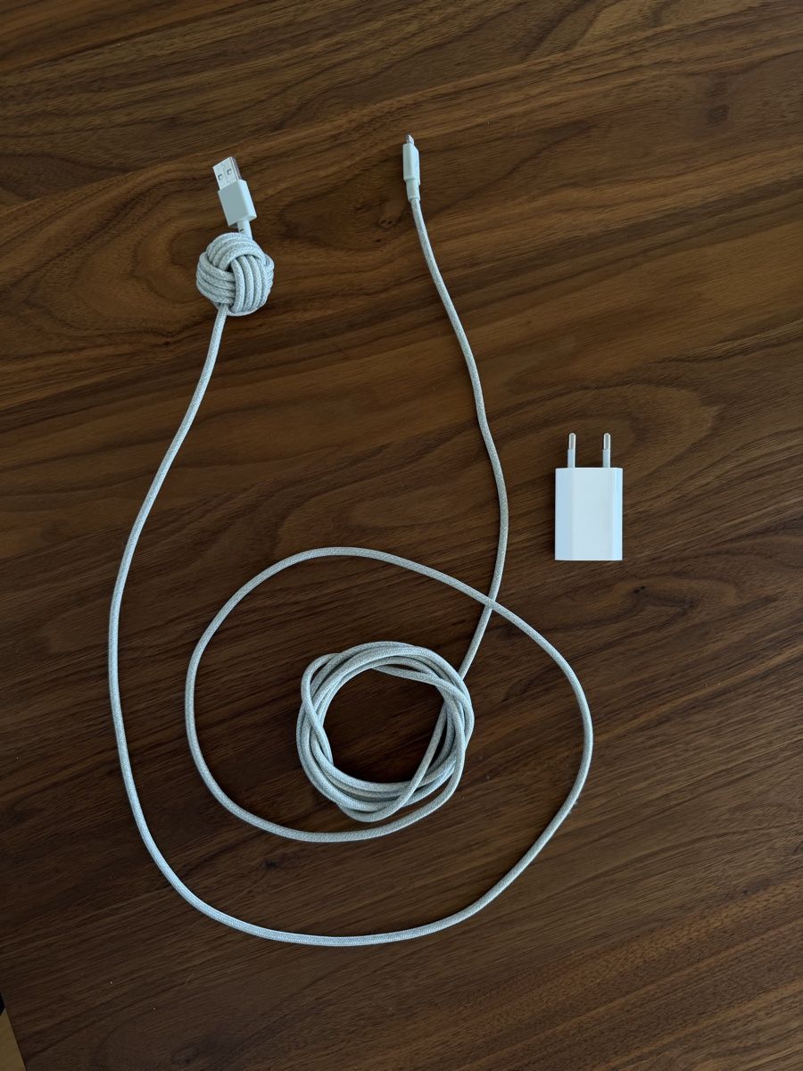 Cavi: Native Union Lightning Kabel USB-A + Adapter – Usato da Zürich venduto da blancali 1