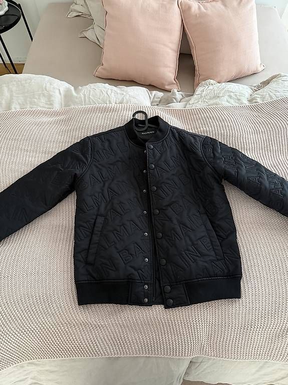 Giacche: Original Balmain Monogram Bomberjacke – Usato da Tenniken venduto da Raphi.hefti