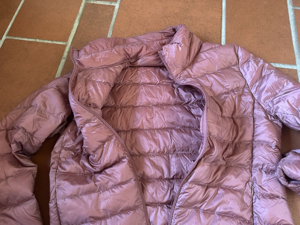 Uniqlo Jacken: Stepp Jacke – Gebraucht aus Ebmatingen von F.Bullet 2
