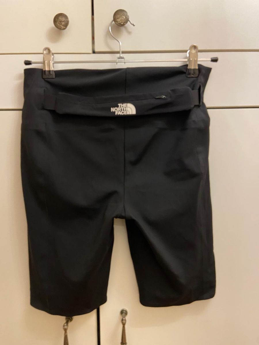 Pantaloni: Running Shorts The North Face – Nuovo (secondo la descrizione) da Dübendorf venduto da Sebashop 1