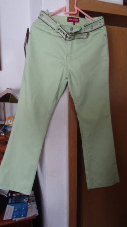 NEU MÄNNER HOSSE  GR 38 SEHR SCHÖN