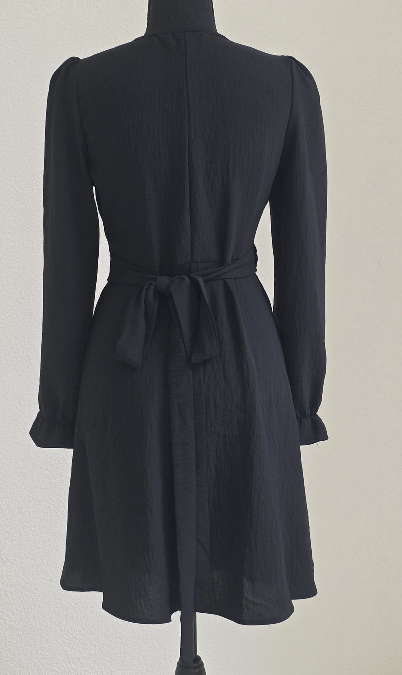 Vestiti: Wickelkleid schwarz Gr M  neu – Nuovo (secondo la descrizione) da Rheinsulz venduto da Gilea 2