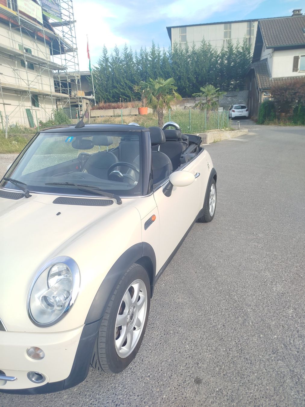 BMW Autos: Mini Cooper One Cabriolet – Gebraucht aus Villars-le-Terroir von bet_pkq5 1