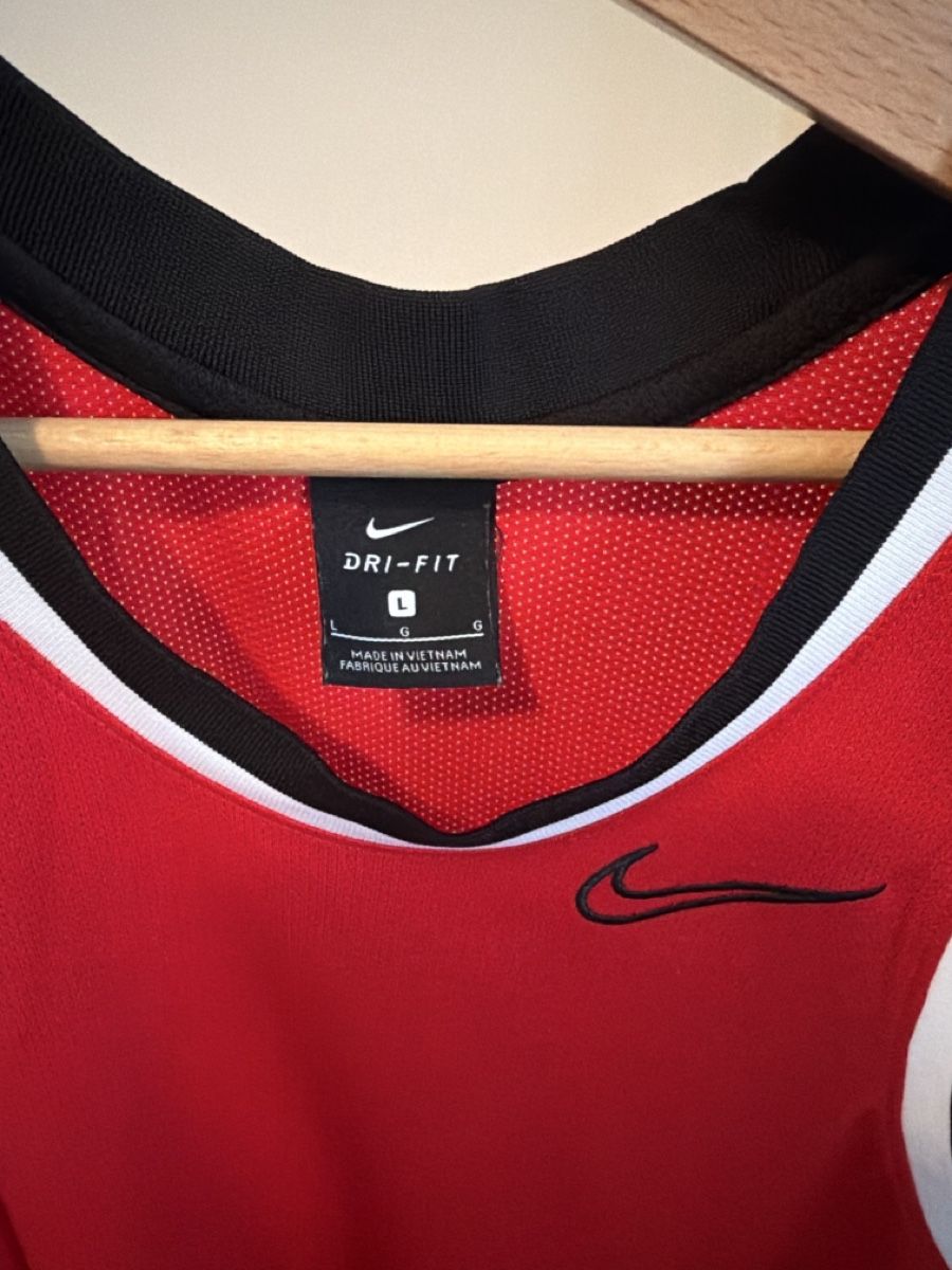Nike T-shirt: Nike canottiera dri-fit – Usato da Sementina venduto da bru_vpp5 1