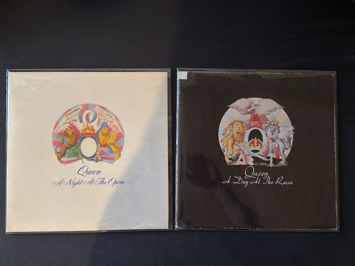 Dischi in vinile: Queen Vinyl 2 LP Set UK German Press Opera + Races – Usato da Muttenz venduto da Petar777