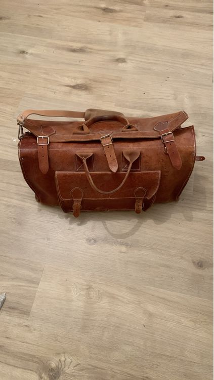 Sac de Voyage en Cuir Vintage ️ Charme d’époque – Cuir Héritage