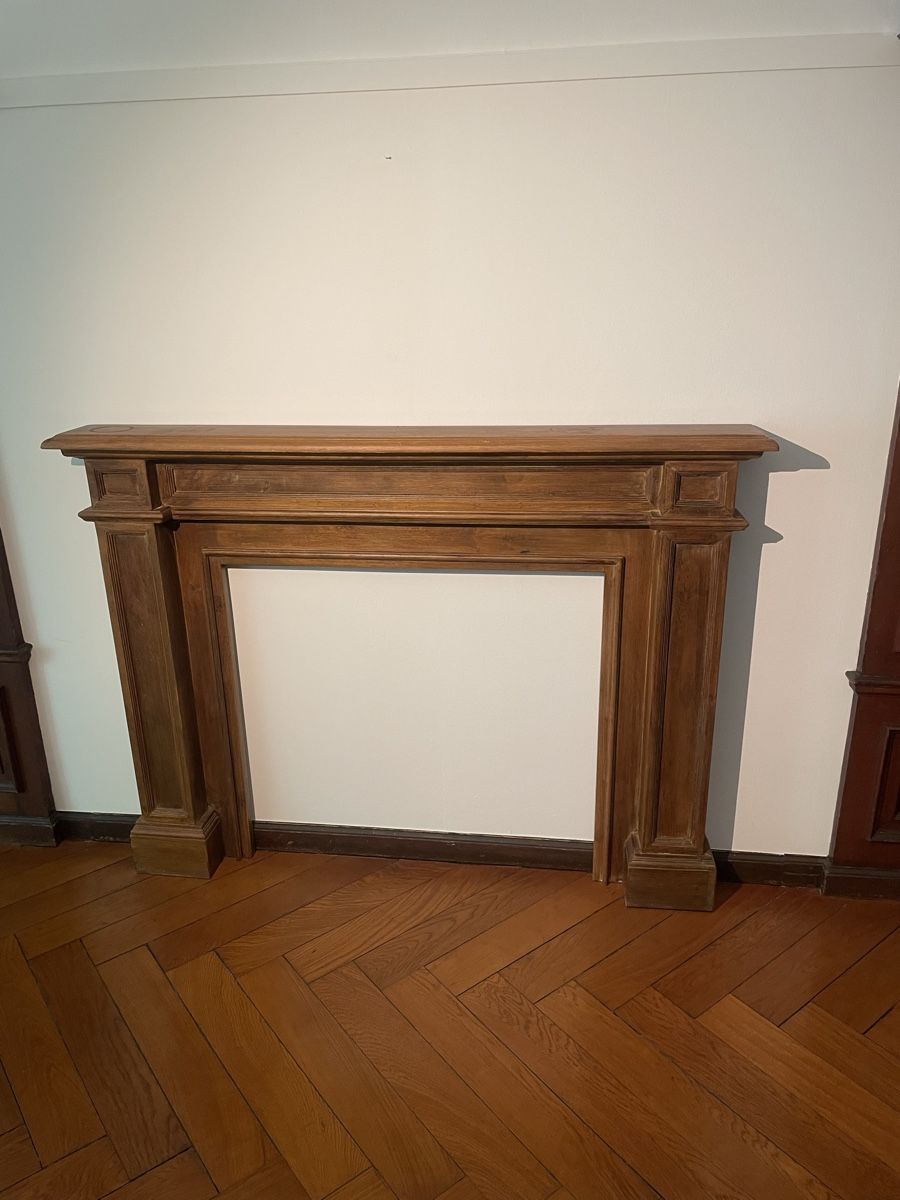 Tutte le decorazioni: Kaminumrandung – Usato da Basel venduto da Biriba