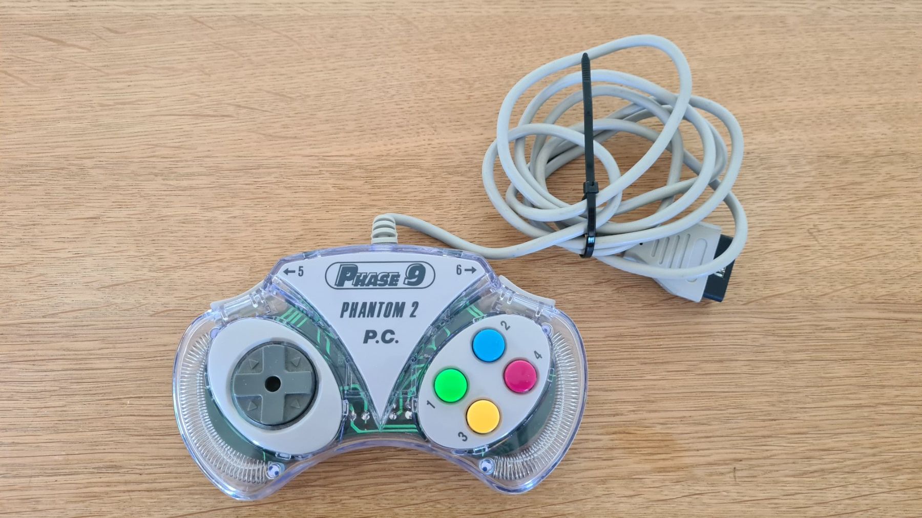 Controller: Vintage 2x Phase 9 Phantom 2 PC Game Controller 90er – Usato da Winterthur venduto da stufaphi 2