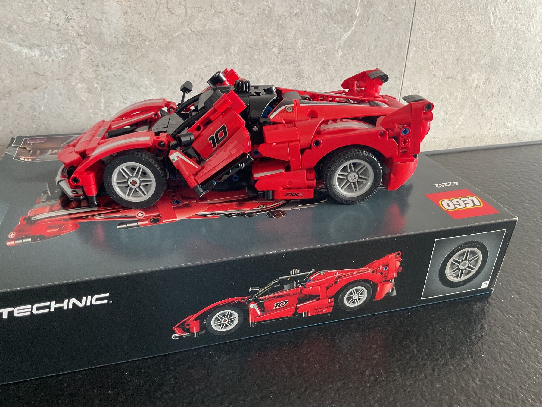 Technics Baukästen: Lego technic FERRARI – Gebraucht aus Neuchâtel von sta_7qfy 3