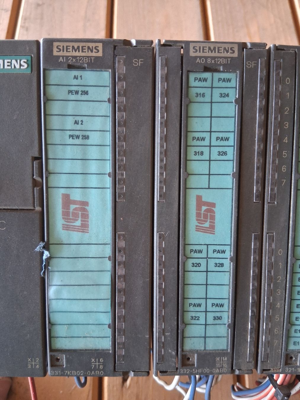 Siemens Elektronikbauteile: Siemens SPS – Gebraucht aus Zezikon von nfa_2s5b 3