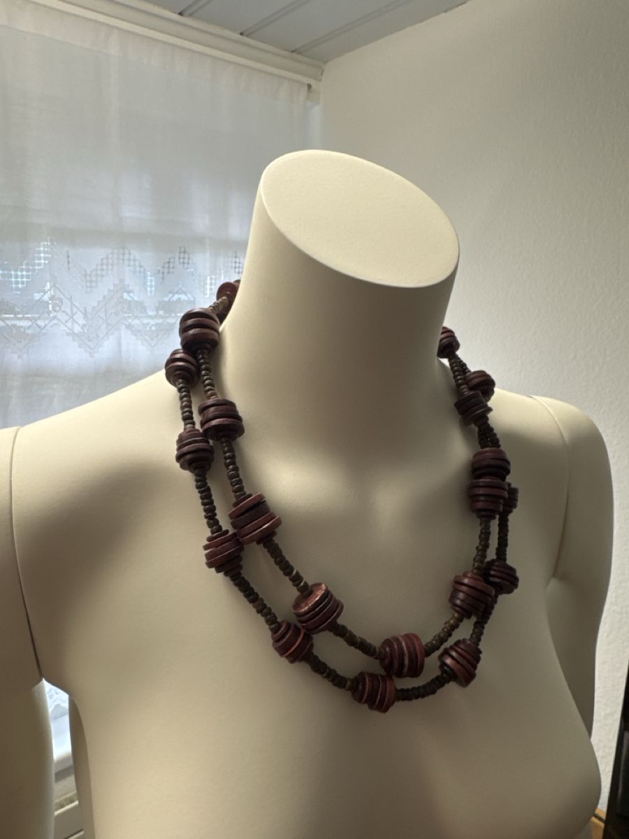 Altri gioielli: 3 Ketten Holzperlen - Modeschmuck Lot – Usato da Cham venduto da matap1 2