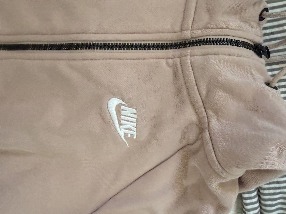 Nike Vestes: Rosa Nike Jacke – D'occasion à Trimmis par moonsoon1421 2