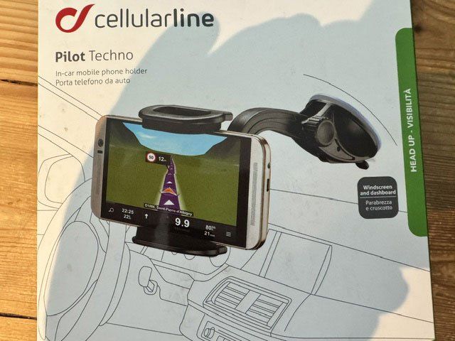 Support: Cellularline Pilot Techno – D'occasion à Ermenswil par franzeibu