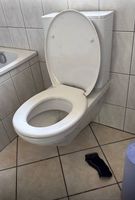 Wand WC mit Spülkasten