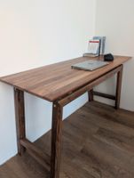 Edler Holz Schreibtisch, Massiv und Zeitlos, Neu