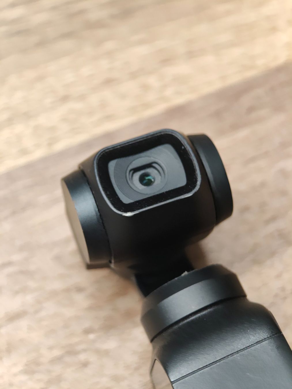 DJI Videocamere: DJI Osmo Pocket 1 inkl. Zubehör – Usato da Hüniken venduto da Satoshi.Nakamoto 3