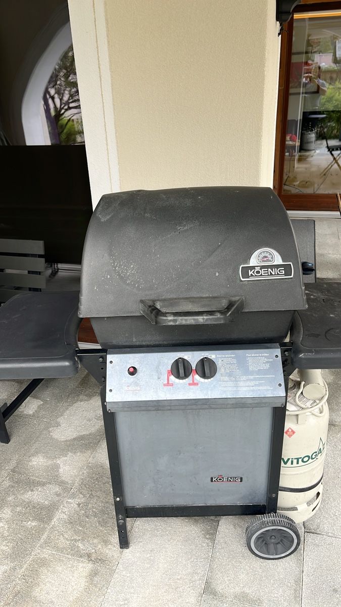 Griglie: Koenig Gasgrill Conaisseur Pro – Usato da Klosters venduto da Exkursion