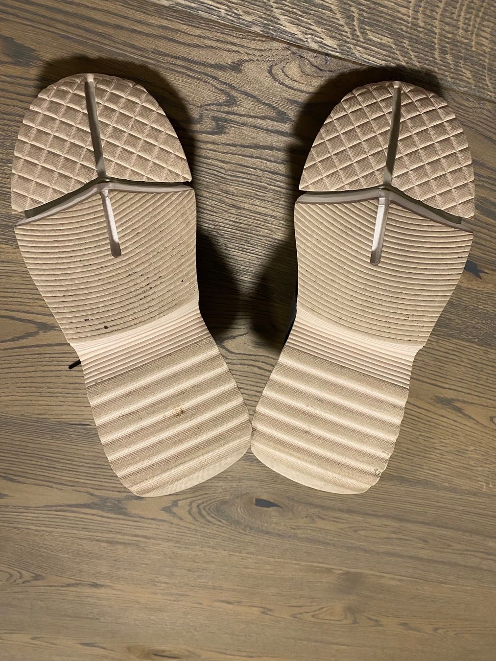 Karl Lagerfeld Scarpe da donna: Karl Lagerfeld Sneaker – Usato da Wetzikon ZH venduto da Deba26 3