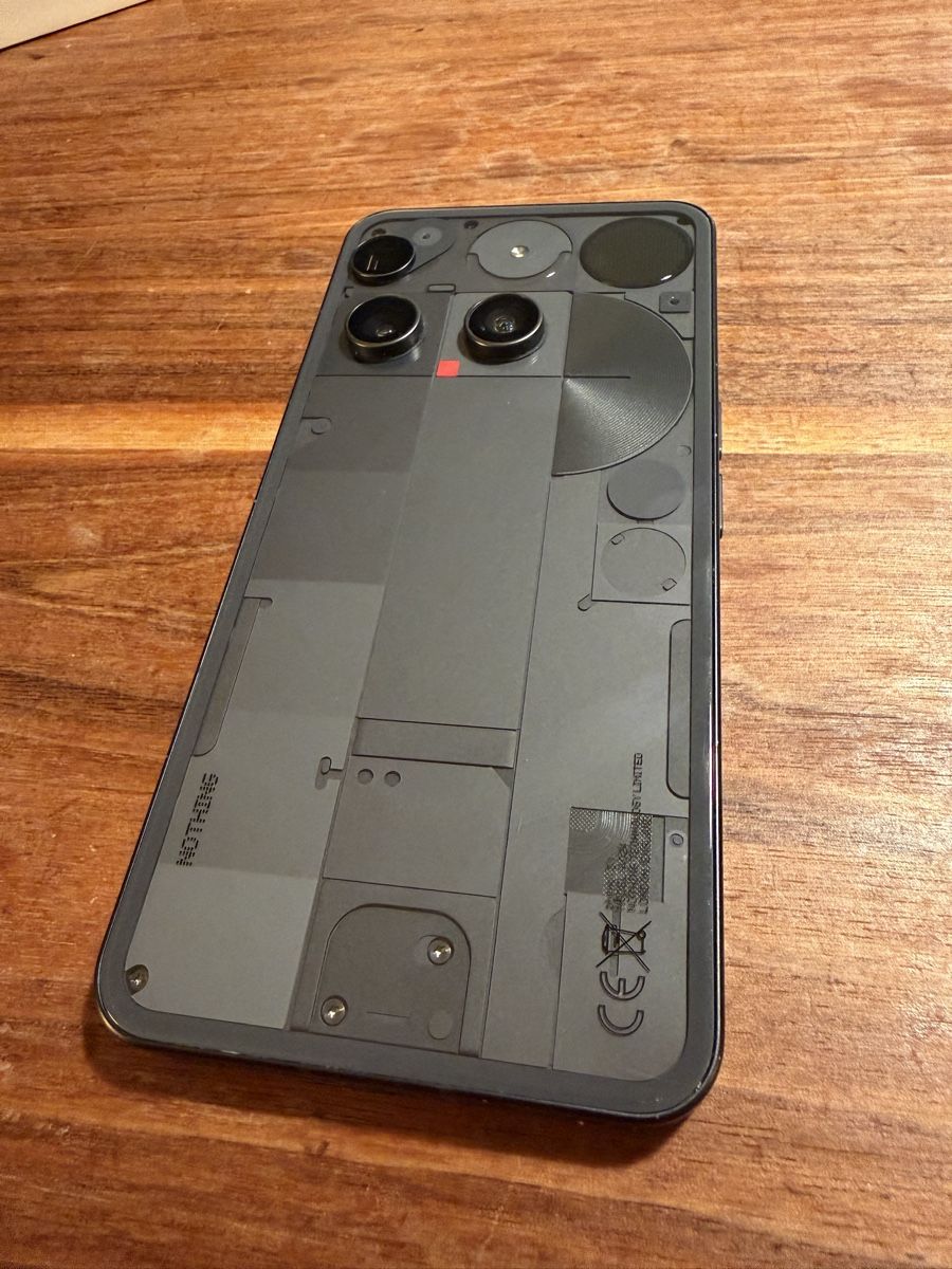 Nothing Telefoni cellulari / Smartphones: Nothing Phone 3, 256Gb – Usato da Arlesheim venduto da Maaxe