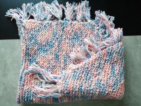 Schultertuch/Dreiecktuch gestrickt mit Fransen