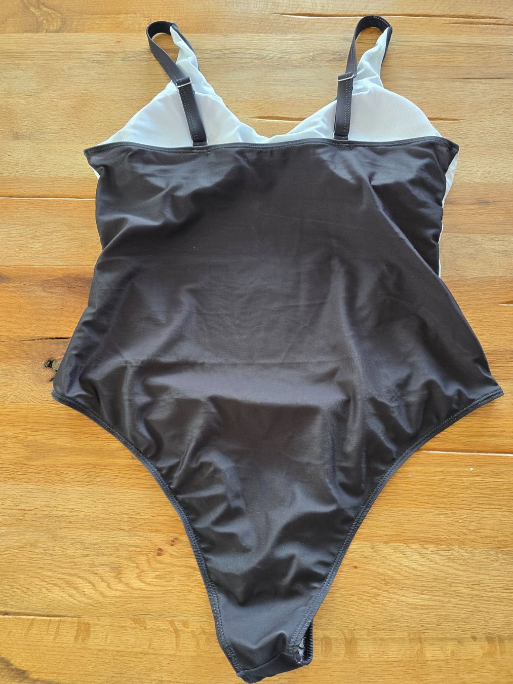 Costumi da bagno & Bikini: MEGA BADEANZUG, FIGUR SCHMEICHLER GRÖSSE 44/46 – Nuovo (secondo la descrizione) da Möriken AG venduto da rowyta 1